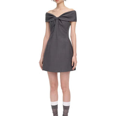 One-line shoulder-top A-line skirt mini dress