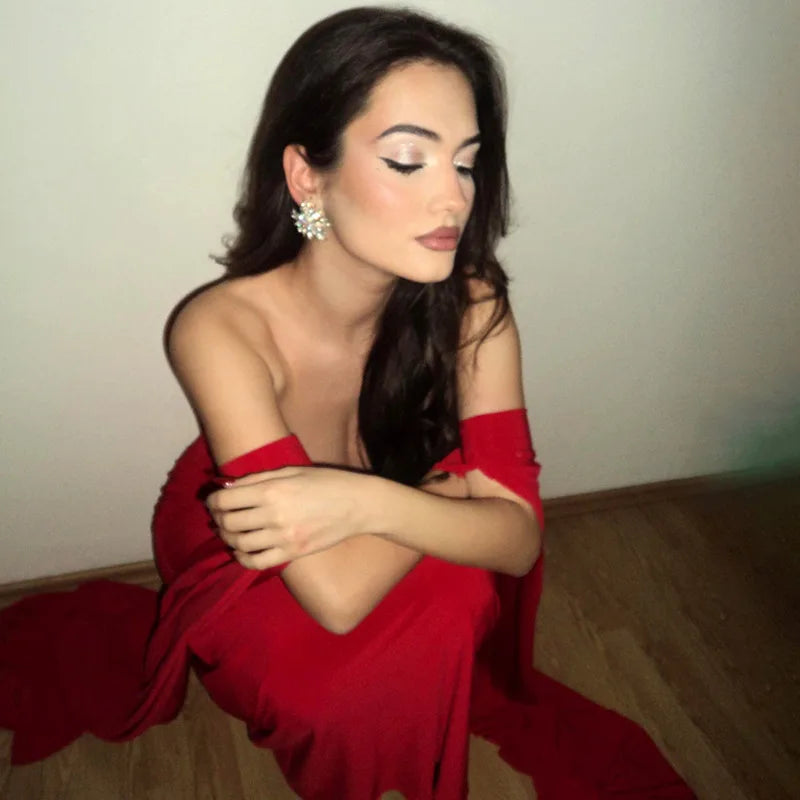 Strapless Extra-long Flare Sleeves Dress