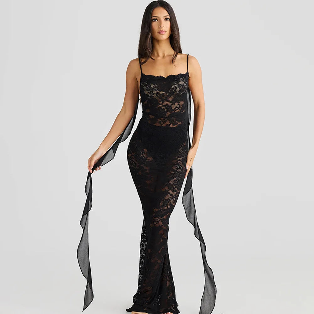 Lace Patchwork Backless Trailing Long Dress