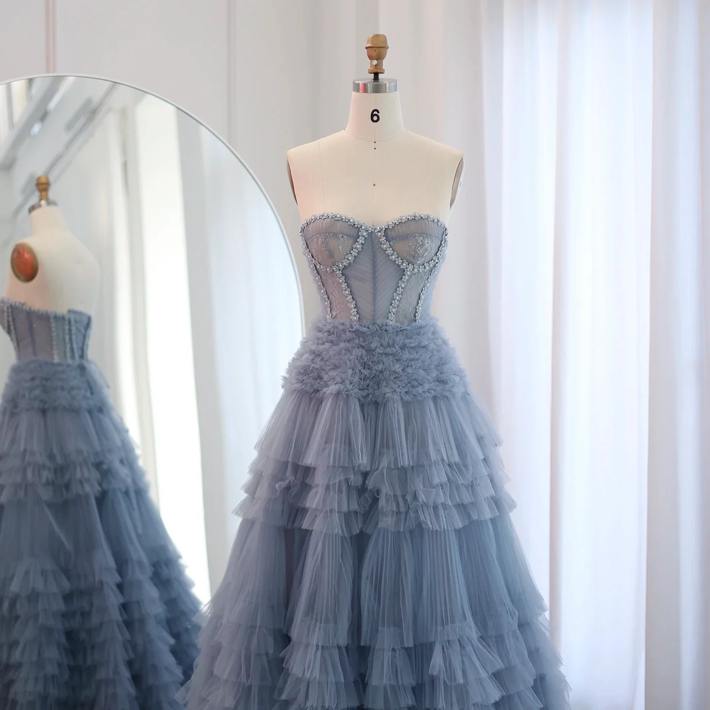 Sweetheart Sleeveless Ball Gown Prom Dress