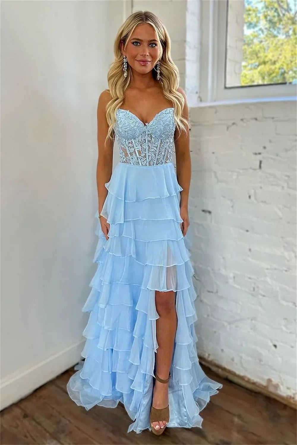 Lace Embroidery Chiffon A-line Prom Dresses