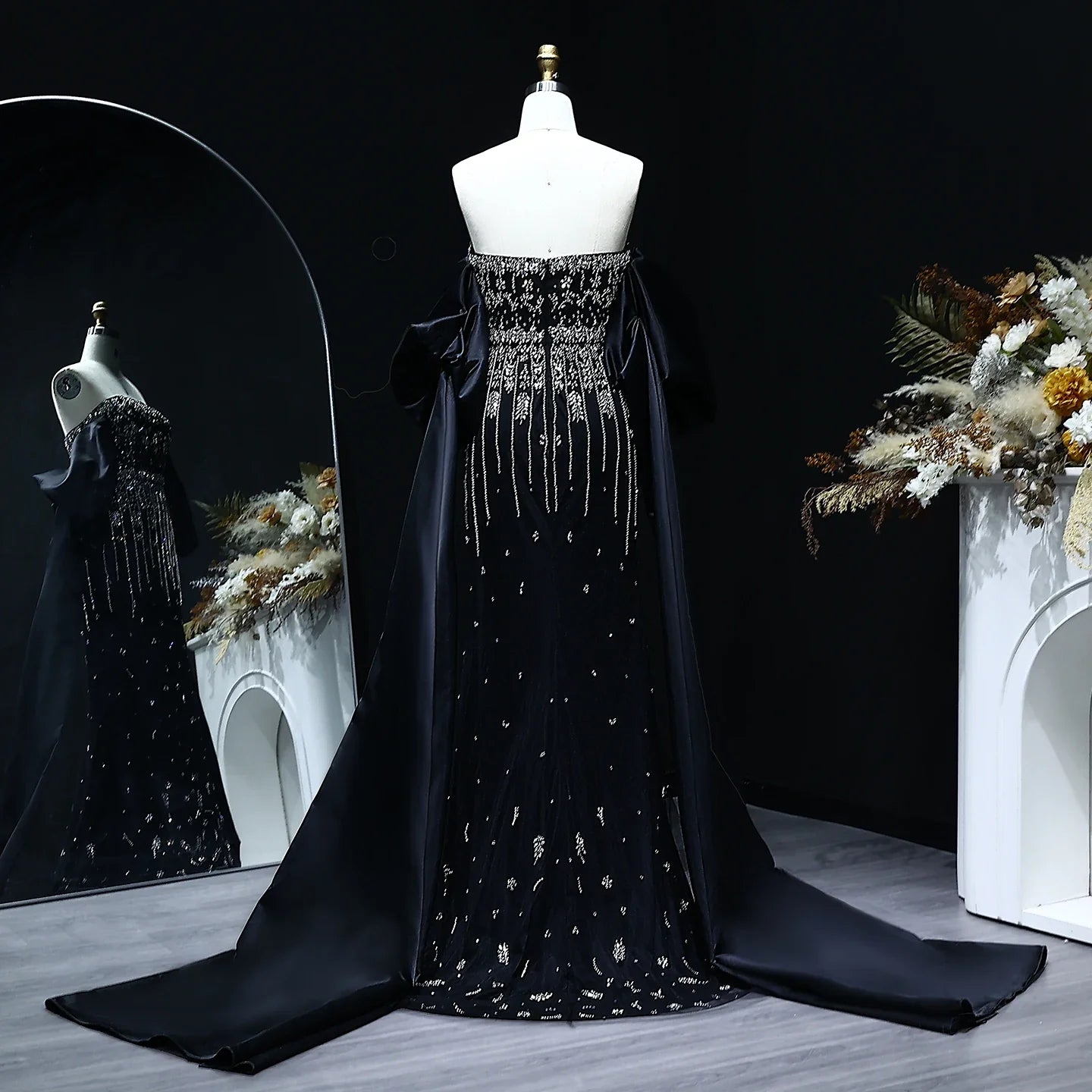 Crystal Tassel Black Evening Dress with Straps / Cape Strapless