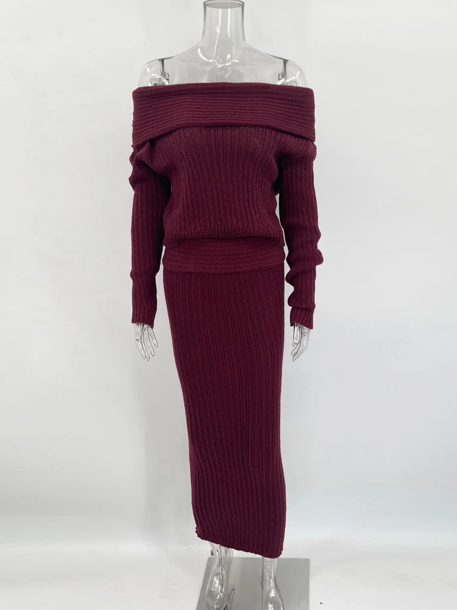 Knitted One-Shoulder Long Sleeves Sweater Skirt Suit