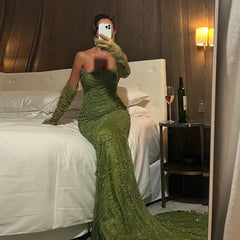Green Mermaid Evening Gown with Gloves