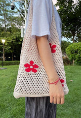 Öko-Schultertasche mit Blumen-Ausschnitt