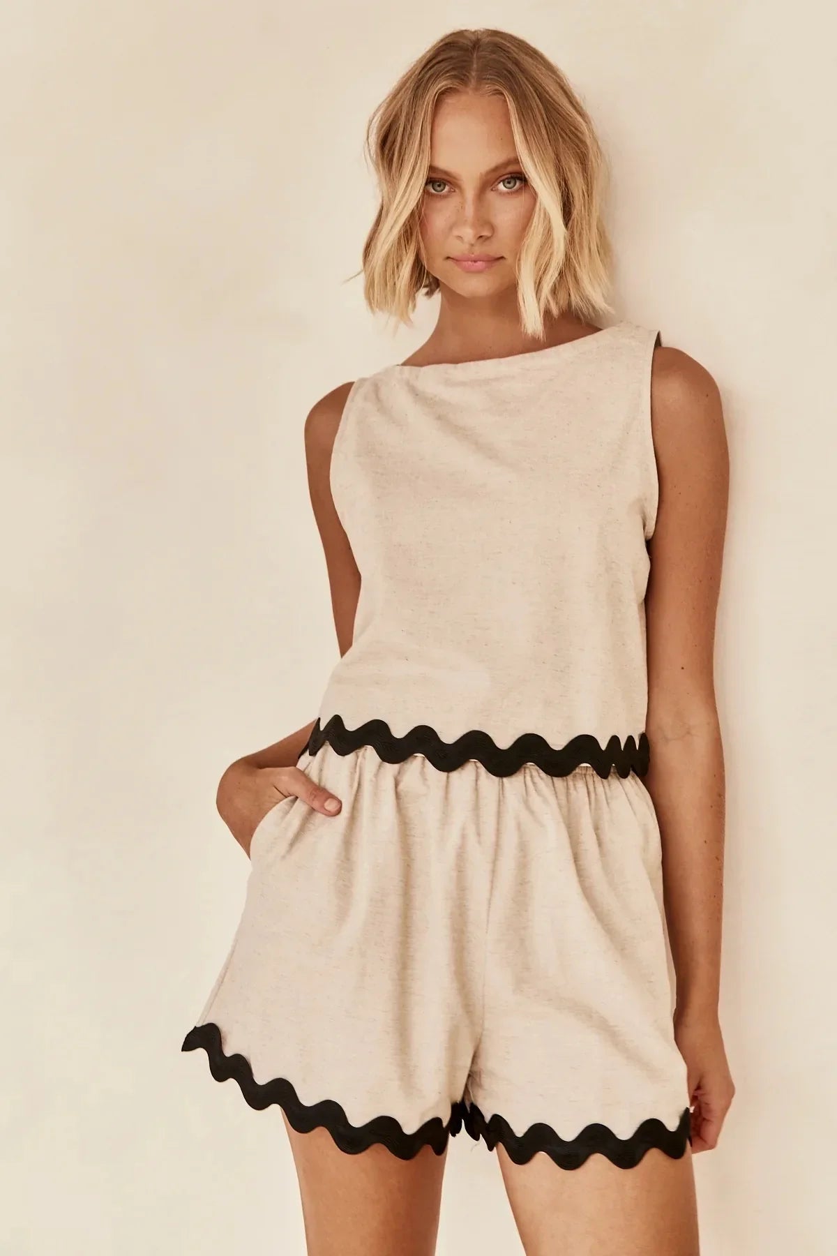 Wave Stripe Patchwork Tops High Waist Shorts Set