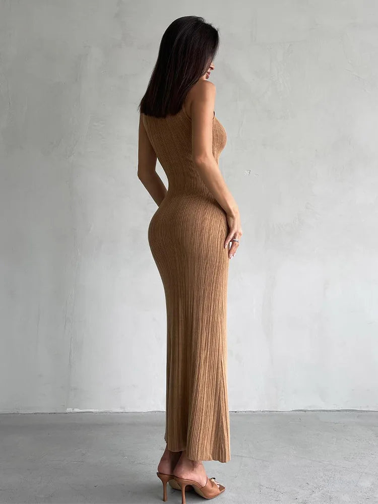 Women's Sleeveless Turtleneck Maxi Dress