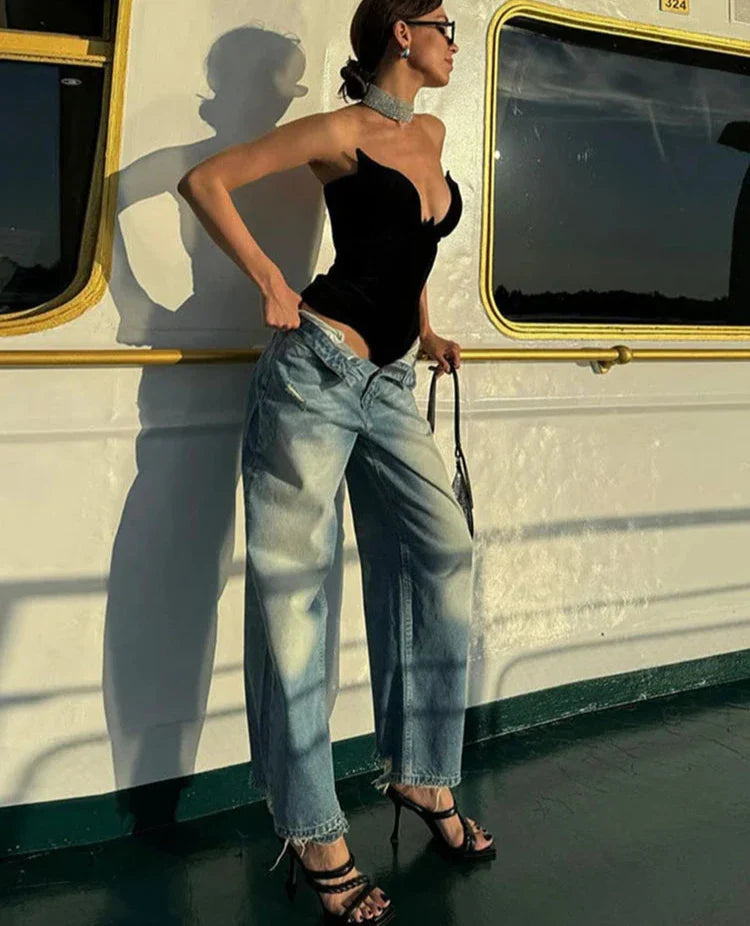 Solid Strapless Low Neck Bodysuit
