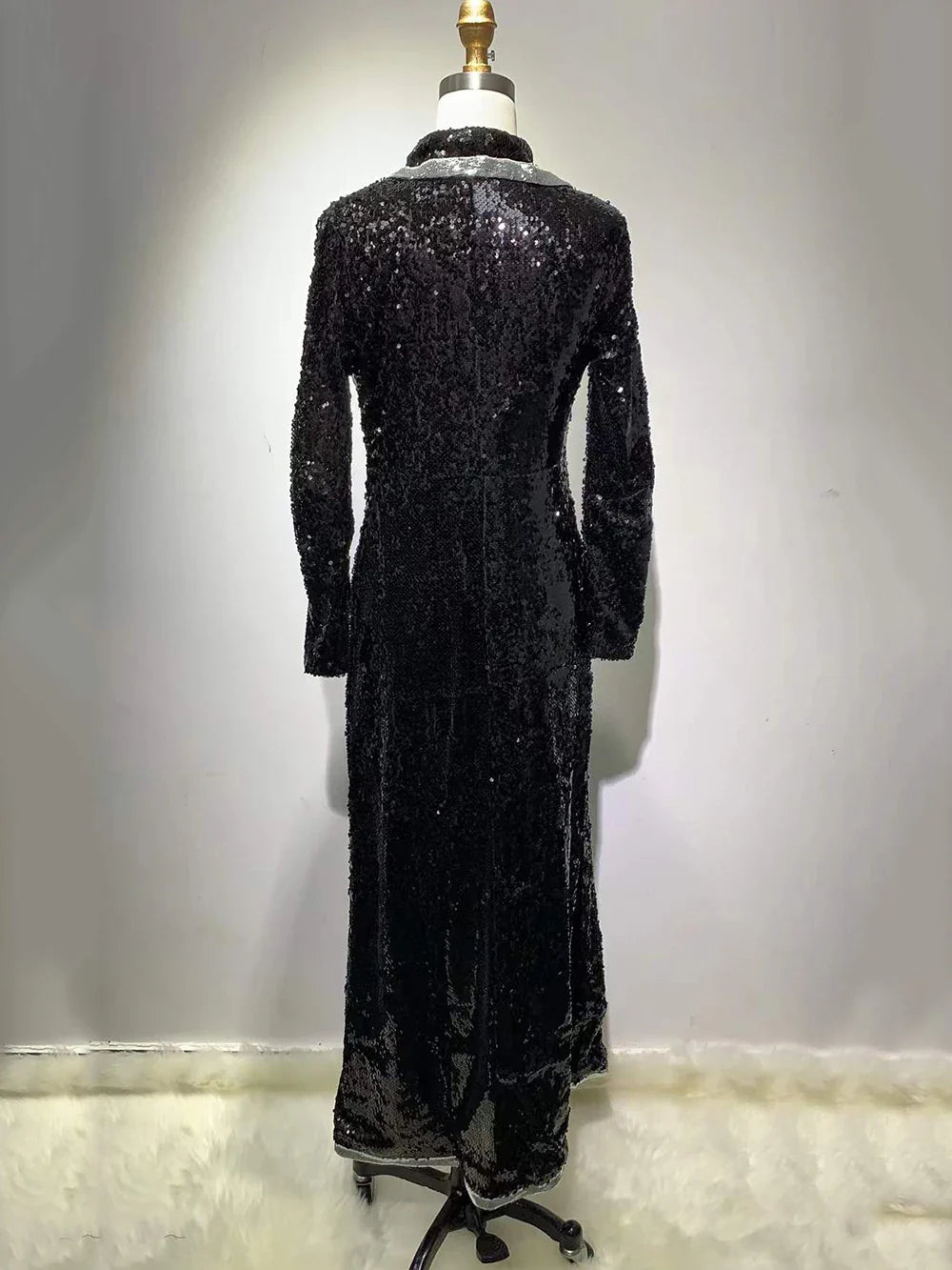 Black Sequins V-Neck Double-Breasted Full Sleeved Long Jacket