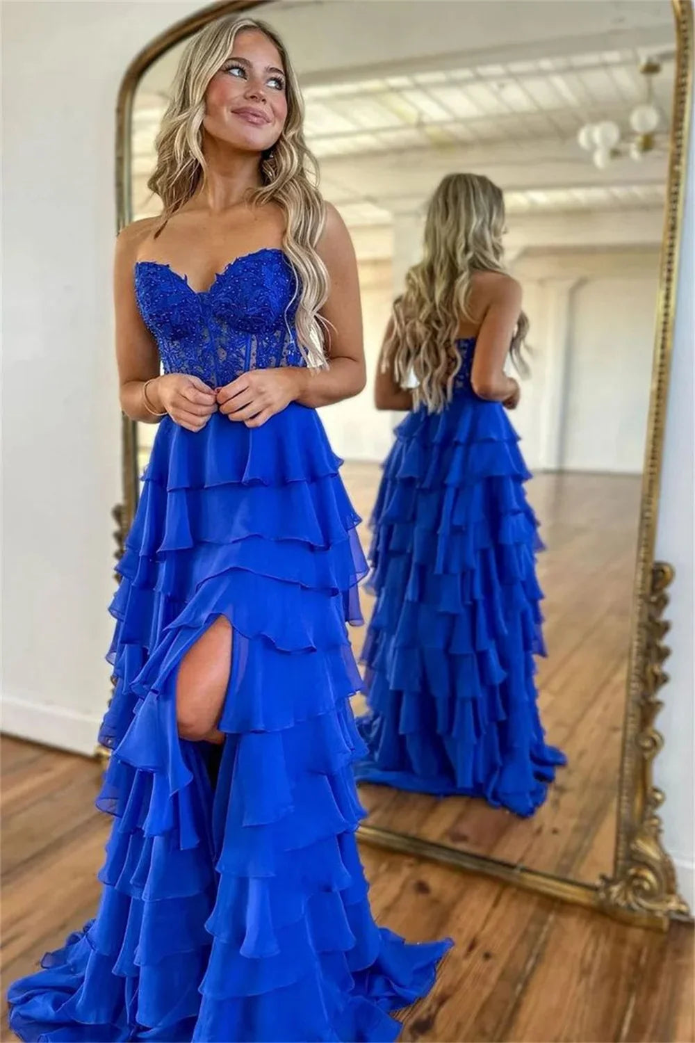 Lace Embroidery Chiffon A-line Prom Dresses
