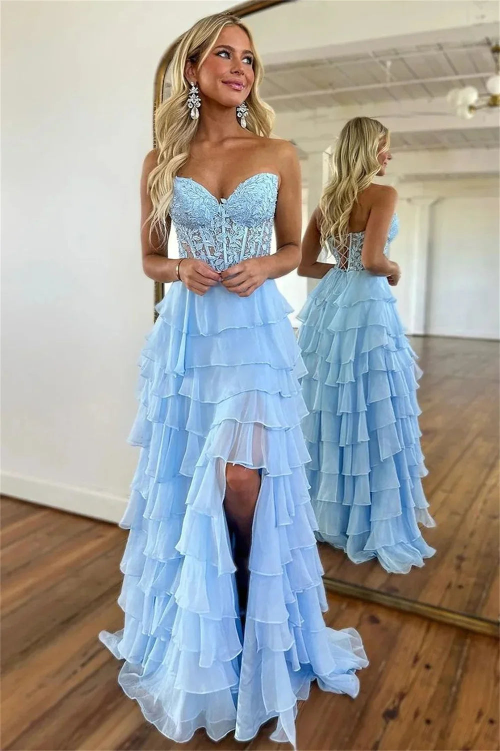 Lace Embroidery Chiffon A-line Prom Dresses