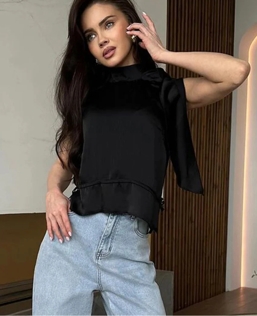 Loose Stand Collar Lace-Up Tops