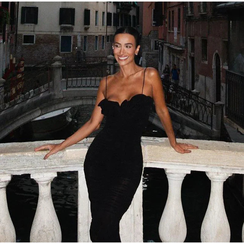 Sleeveless Black Ruffle Edge Bodycon Pleated Dress