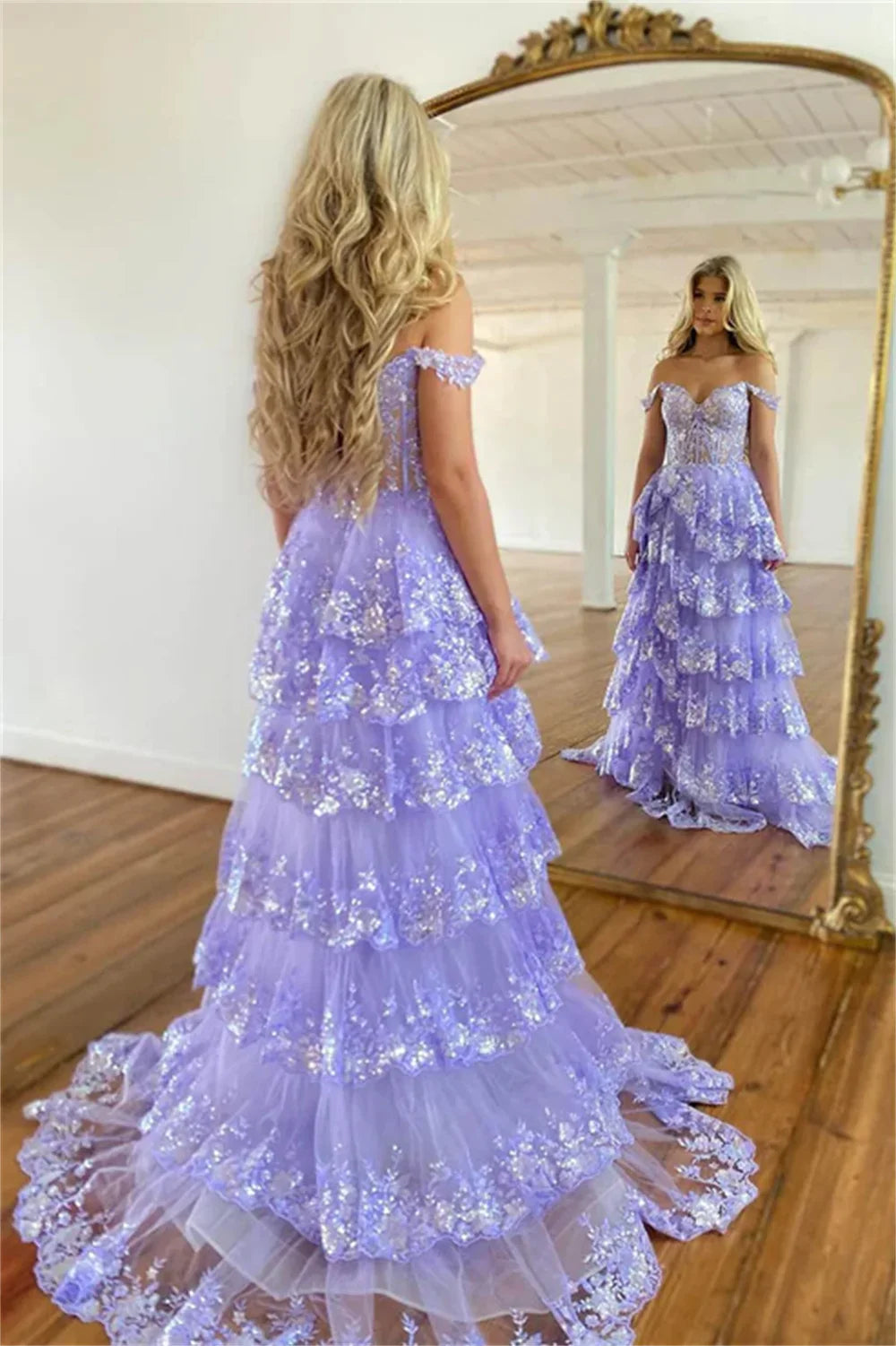 Lace Embroidery Glitter Prom Dresses