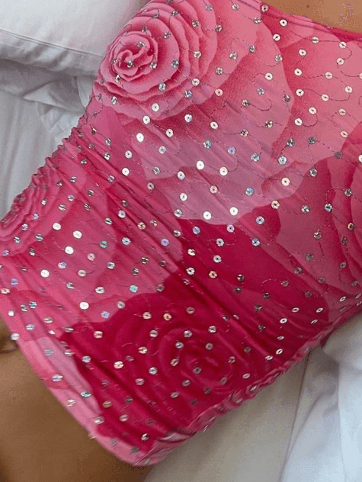 Kurzes Tanktop mit Pailletten und One-Shoulder-Blumenmuster