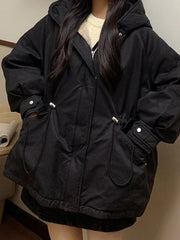 Einfarbige Jacke mit Kapuze, Kordelzug und Klappe