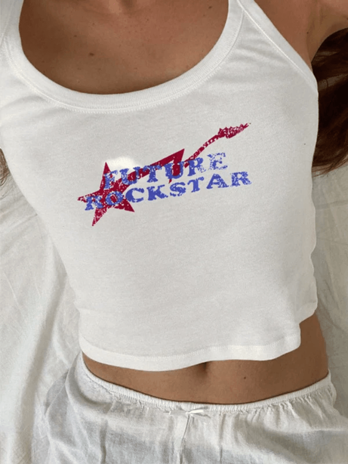 Camiseta sin mangas ajustada con letras y estampado de estrellas