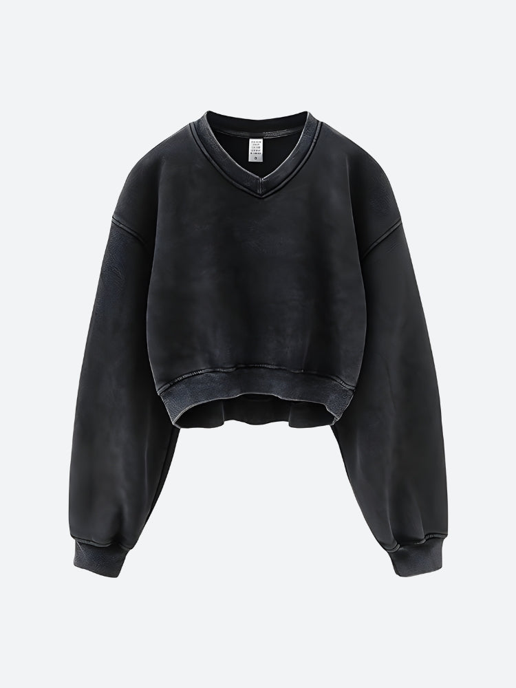 Kurzes Sweatshirt mit V-Ausschnitt und überschnittenen Schultern 