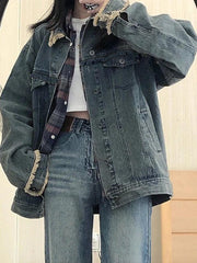 Vintage Denim Jacke mit verschönerten Kanten