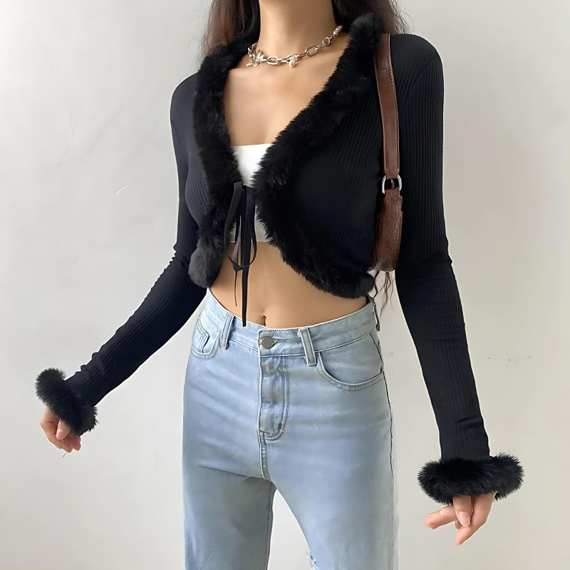 Y2K Kurzer Cardigan aus Kunstfell-Cord